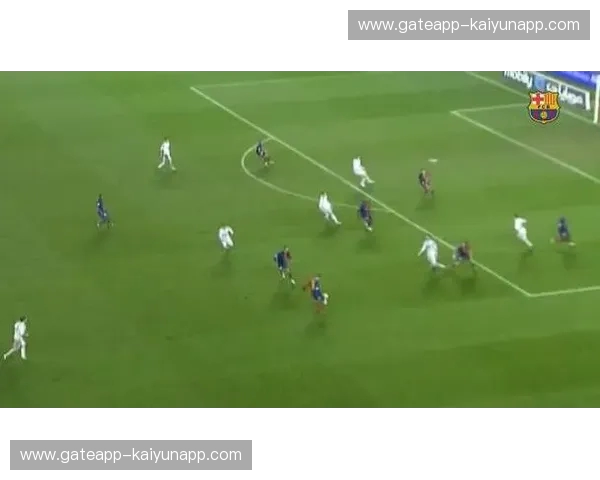 伯纳乌的战歌，诺坎普的低语：皇马巴萨，不止是足球的史诗